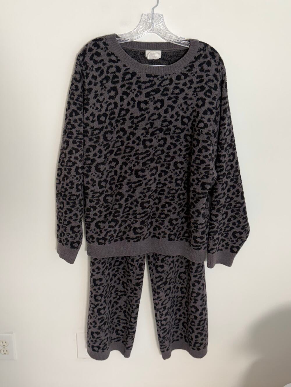 Softies Marshmallow Leopard Lounge Set Crew Neck Sweatshirt Pants Grey